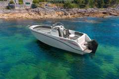 Rodman Ventura 790 CC Barca a console centrale