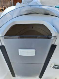 Quicksilver 460 cabin