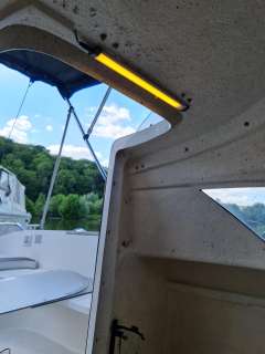 Quicksilver 460 cabin