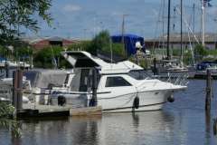 Bayliner 3258 Avanti Commandbridge
