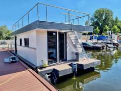 12m Ferientraum auf dem Wasser