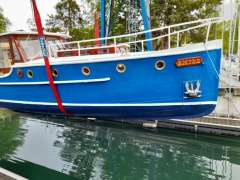 Backdecker