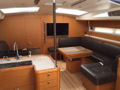 Jeanneau 53