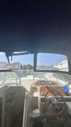 Bayliner 3055