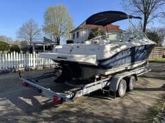 Sea Ray 220 SSE