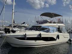 Prestige Yachts 420 Fly