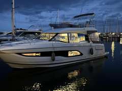 Prestige Yachts 420 Fly