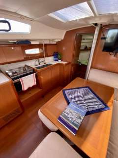 Beneteau Oceanis 40