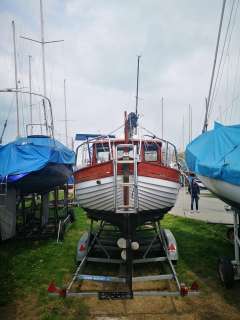 Jutahela Marina 75