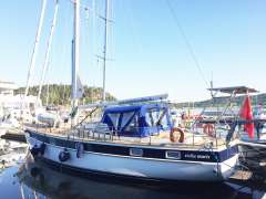 Hallberg-Rassy 49 "R"