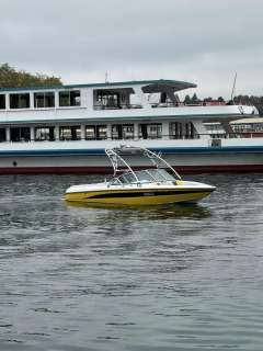 Moomba Outback V Sport Boat