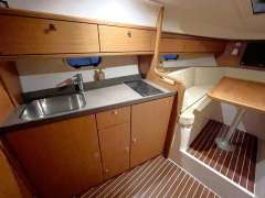 7 - Galley &amp; Lower Deck