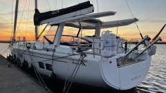 Hanse 548