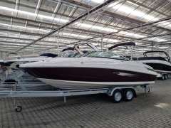 Sea Ray 240 Sundeck