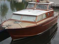 Kulhay Motorboot Yacht a motore