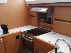Jeanneau 57