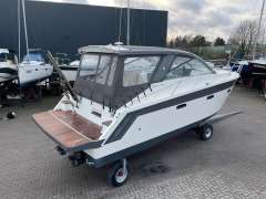 Sealine SC35