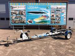 Atlas Stallingstrailer 1-asser geremd Tek Akslı