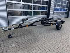 Jetskitrailer Egytengelyes