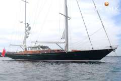 Palmer Johnson 110 Yelkenli süper yat