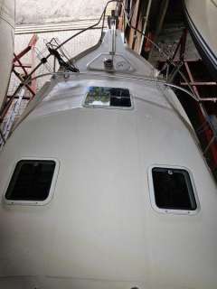 Sea Ray 250 Express Cruiser