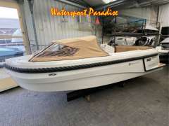 Aqua24 690 Tender Deck boat