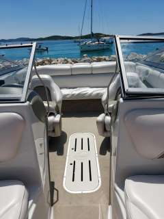 Crownline Bowrider 18 SS