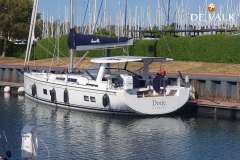 Hanse 548