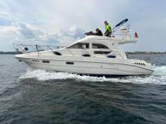 Sealine F330