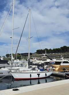 Dufour 35