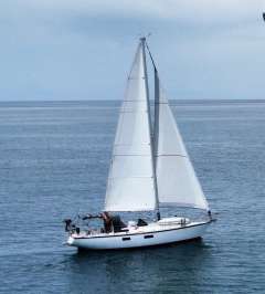 Dufour 35