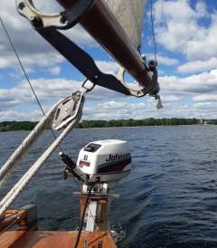 16er Mahagoni-Jollenkreuzer