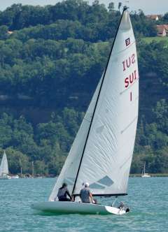 Melges e-Scow