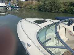 Sea Ray 220 SSE