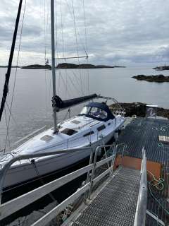 Marlow-Hunter 33