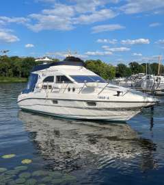 Sealine F33