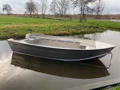 Qwest RF500 Fischerboot