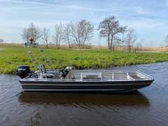 Qwest F452 Barca da pesca