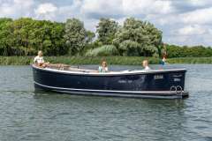 Maxima 750 Flying Lounge Bowrider