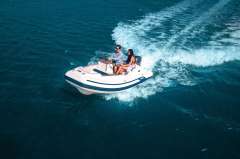 AB Inflatables Nautilus 13 DLX Semi-rígido