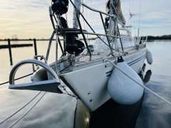Helmsman 49DS