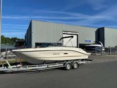 Sea Ray 230 SPX Bowrider Bowrider