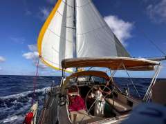 Hallberg-Rassy 382