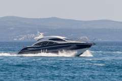 Sunseeker Predator 52