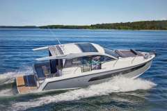 Sealine C335 Hardtop