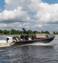 Alumax Bullit 840 (met CE-Keur) Barco pesquero