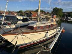 Hallberg-Rassy Mistral 33