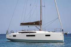 Jeanneau Sun Odyssey 410 Bluewater yacht