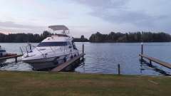 Sealine F330/F33