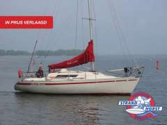 Beneteau First 30 Es Plachetní jachta